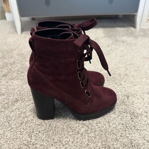 Soda Burgundy Lace-Up Block Heel Ankle Boots